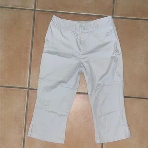 Arizona Jean Company Khaki Capri Pants